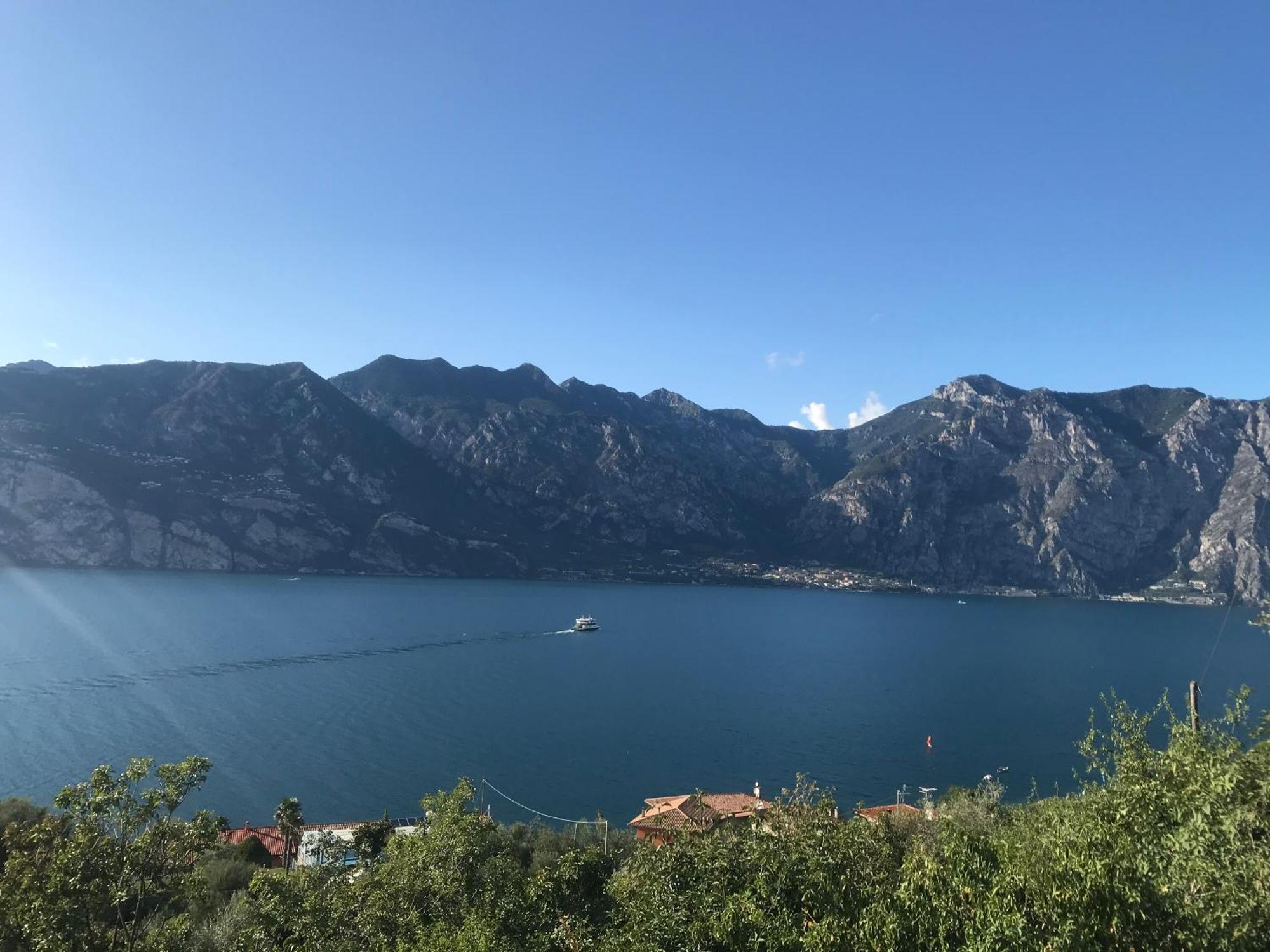 Apartment Lake View Malcesine Exterior photo